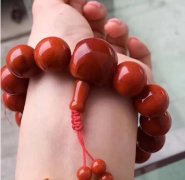 保山南红可以碰汗吗？怎么知道南红的好坏
