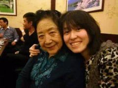 金雅琴年轻时候的照片，金雅琴老公牛星丽资料照片