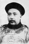 袁世凯有多少个姨太太？袁世凯的后代现状